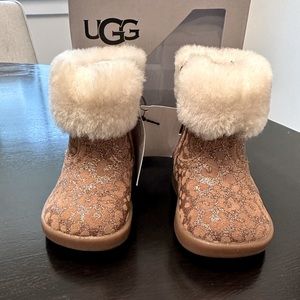 UGG infant boots NWT